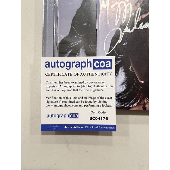 MAGGIE LINDEMANN - Paranoia Cd with Signed / Autographed COA Booklet - ACOA #4 - Picture 2 of 11